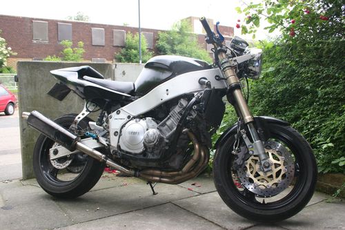 Product picture Yamaha FZR600  89 Service Manual German